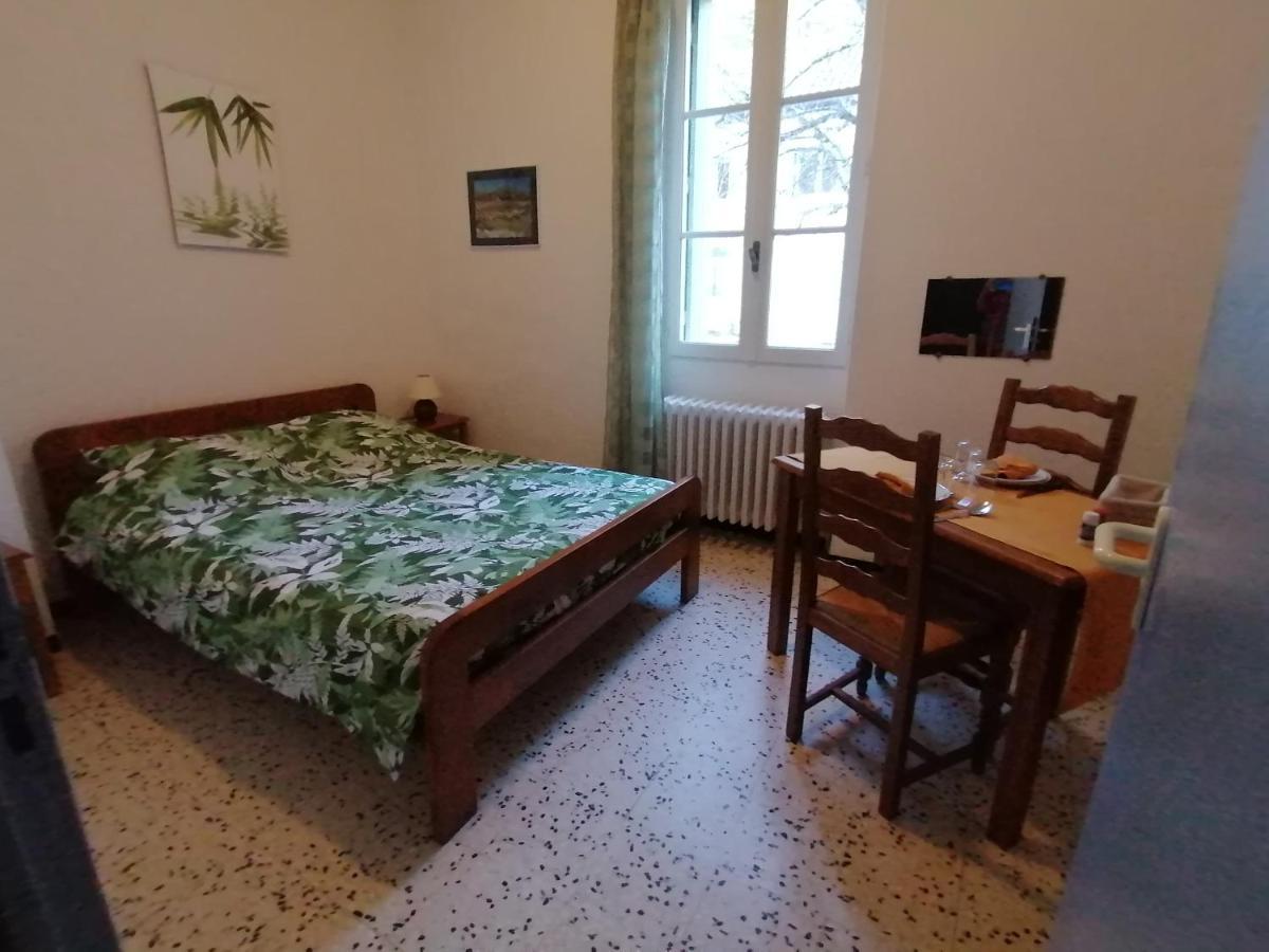 Gîte Le Colombier Alzon Esterno foto